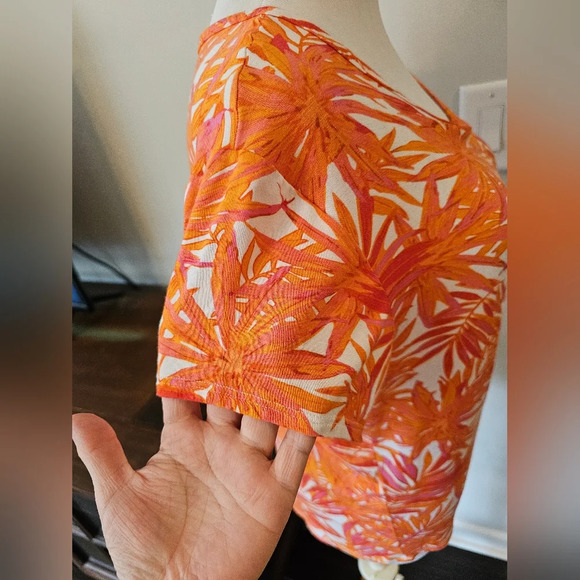 Casey Key •Size Large Petite• Tropical Print Leaf Casual Tee w/ Tie Soft Rayon - Picture 3 of 11